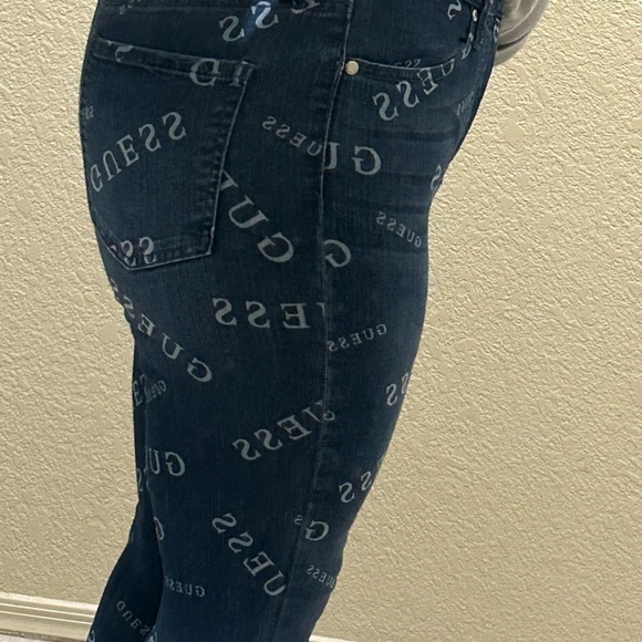 Jeans - Picture 6 of 6